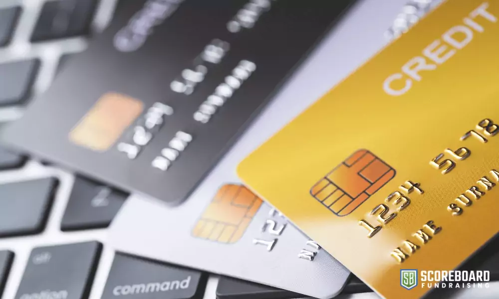 2 Credit cards on a key board.