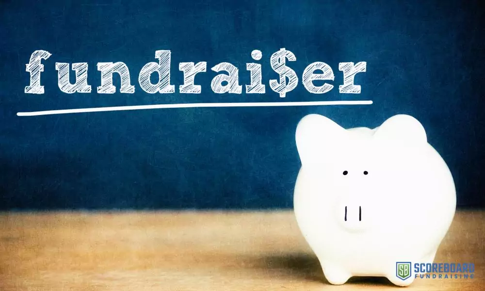 xr:d:DAFiW_MCNXE:5,j:4254990954,t:23050819 Fundraiser with piggy bank.